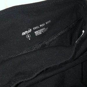 Black Aerie leggings